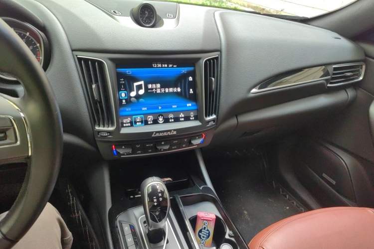 Used Maserati Levante  Audio And AC Panel