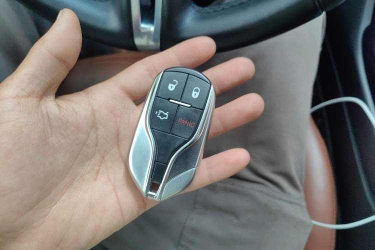 Used Maserati Levante  Vehicle Key