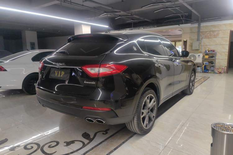 Used Maserati Levante 2018 3.0T Classic Edition Exterior 3