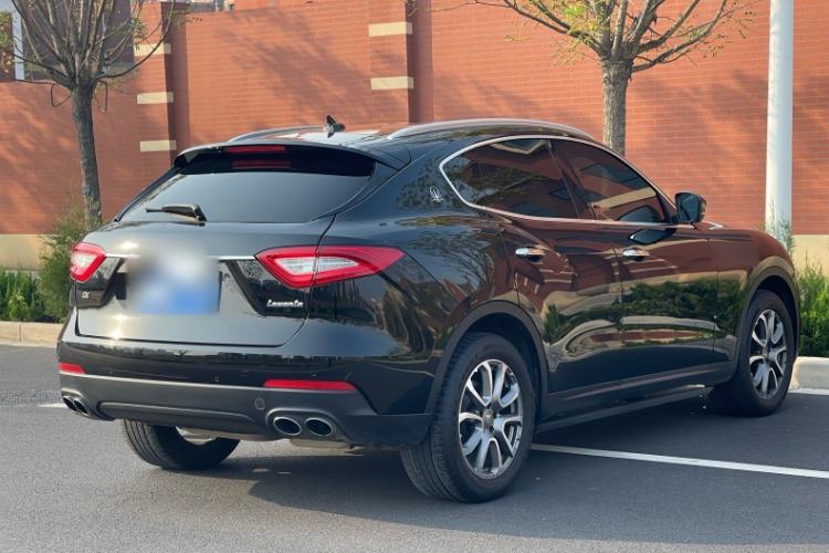 Used Maserati Levante 2018 3.0T Standard Edition Exterior 5