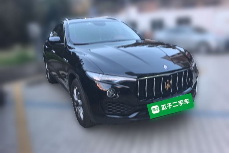 Used Maserati Levante 2018 3.0T Classic Edition Front Right 45 Deg