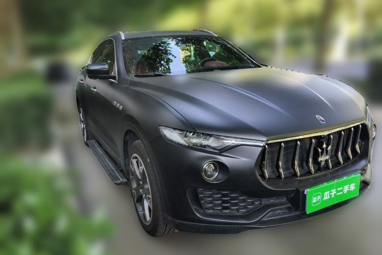 Used Maserati Levante 2018 3.0T Classic Edition Front Right 45 Deg