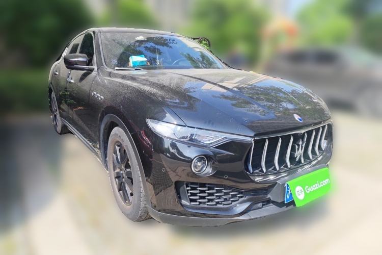 Used Maserati Levante 2018 3.0T Classic Edition Front Right 45 Deg