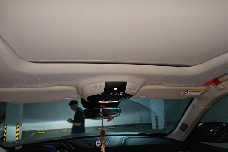 Used Maserati Levante 2018 3.0T Classic Edition Headliner