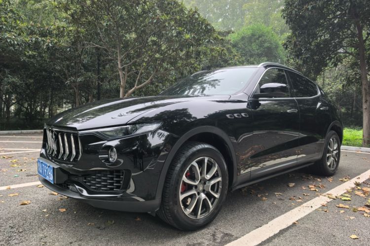 Used Maserati Levante 2018 3.0T Standard Edition Headliner