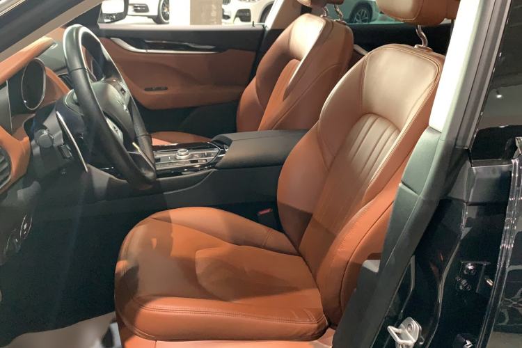 Used Maserati Levante 2018 3.0T Standard Edition Interior 2