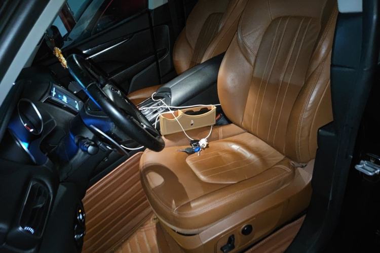 Used Maserati Levante 2018 3.0T Classic Edition Left Front Seat