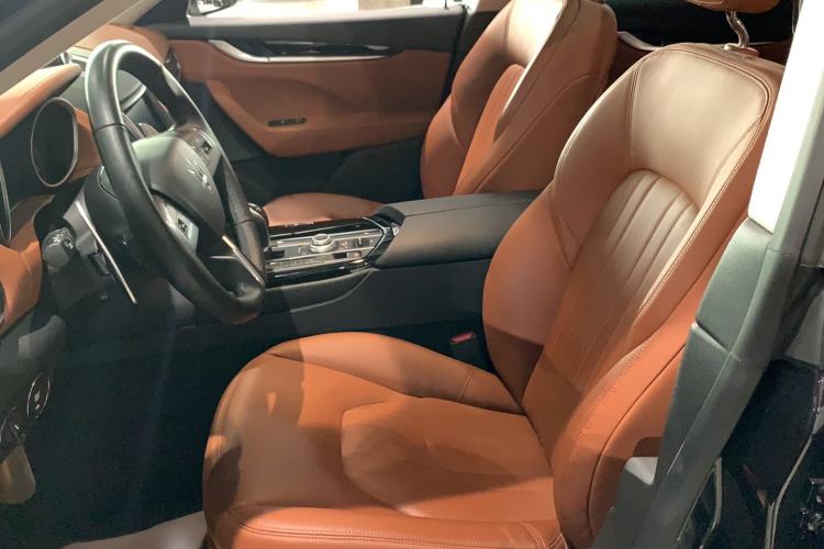 Used Maserati Levante 2018 3.0T Standard Edition Left Front Seat