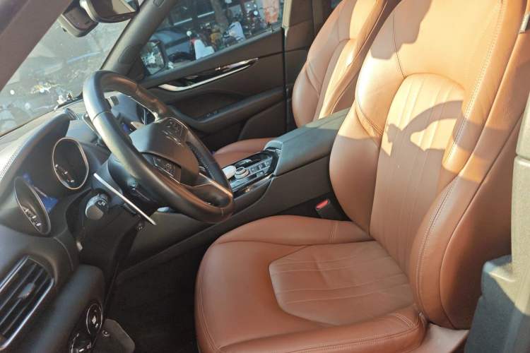 Used Maserati Levante 2018 3.0T Standard Edition Left Front Seat