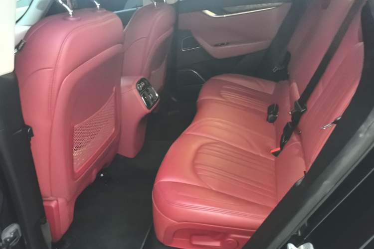 Used Maserati Levante 2018 3.0T Classic Edition Left Rear Seat