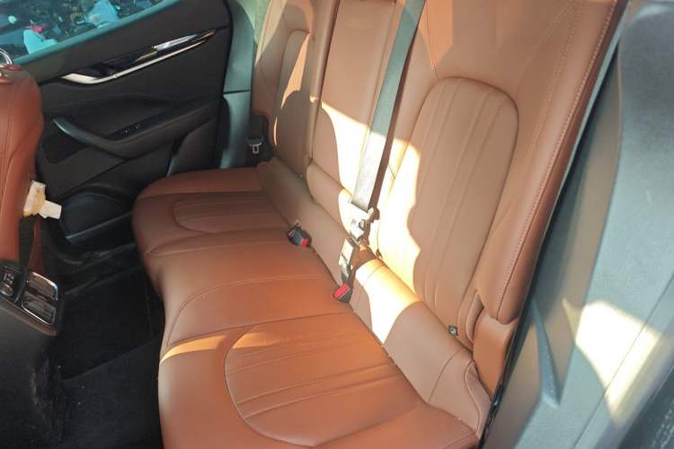 Used Maserati Levante 2018 3.0T Standard Edition Left Rear Seat