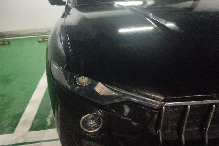 Used Maserati Levante 2018 3.0T Classic Edition Right Front Headlight