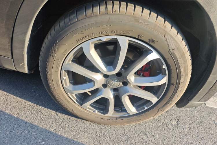Used Maserati Levante 2018 3.0T Standard Edition Right Front Wheel Hub