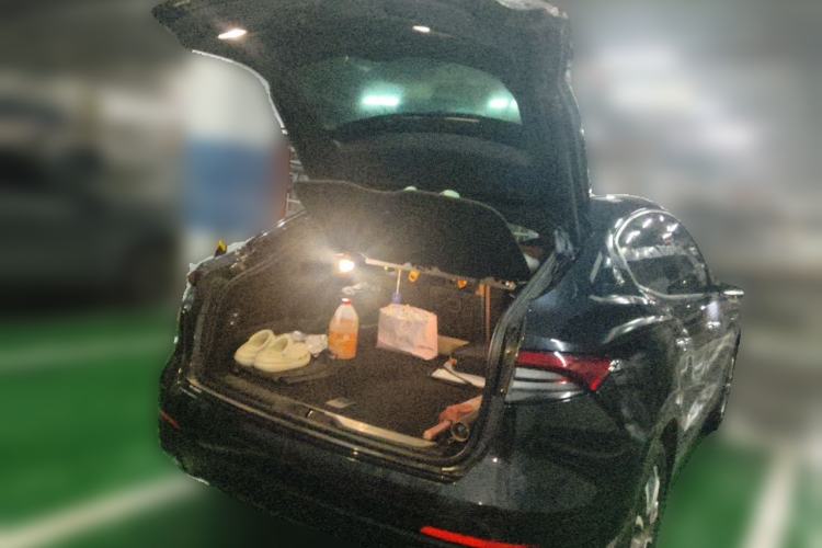 Used Maserati Levante 2018 3.0T Classic Edition Trunk