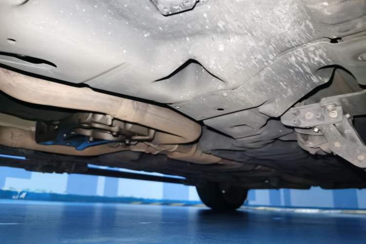 Used Maserati Levante  Chassis Front Left