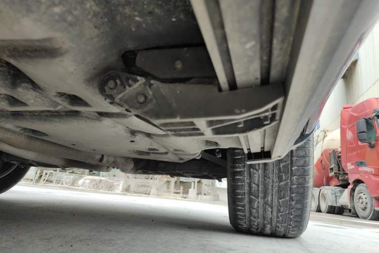 Used Maserati Levante 2018 3.0T Standard Edition Chassis Rear Left