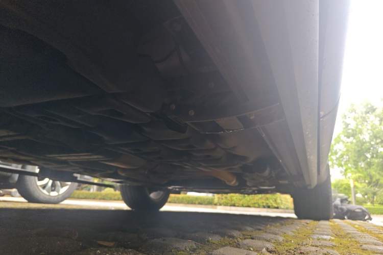 Used Maserati Levante 2018 3.0T Standard Edition Chassis Rear Right