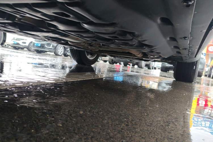 Used Maserati Levante 2018 3.0T Standard Edition Chassis Rear Right