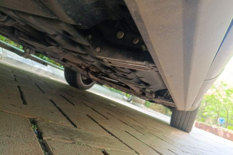Used Maserati Levante 2018 3.0T Standard Edition Chassis Rear Right