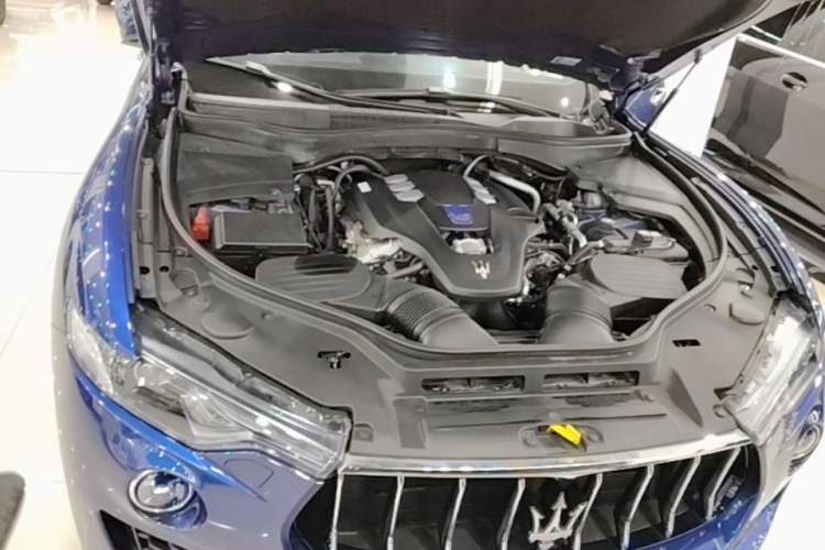 Used Maserati Levante 2018 3.0T S Luxury Zegna Edition Engine Bay