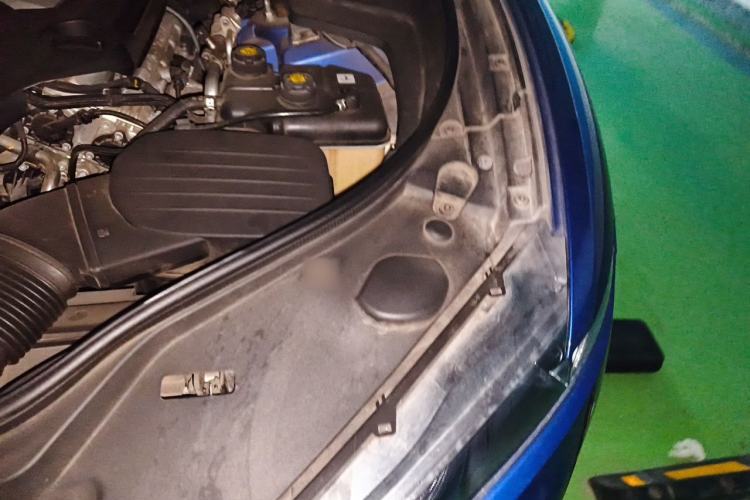 Used Maserati Levante 2018 3.0T Classic Edition Engine Bay Left