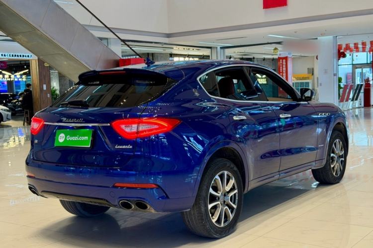 Used Maserati Levante 2018 3.0T Standard Edition Exterior 4