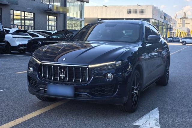 Maserati Levante 2018 3.0T Standard Edition d’occasion