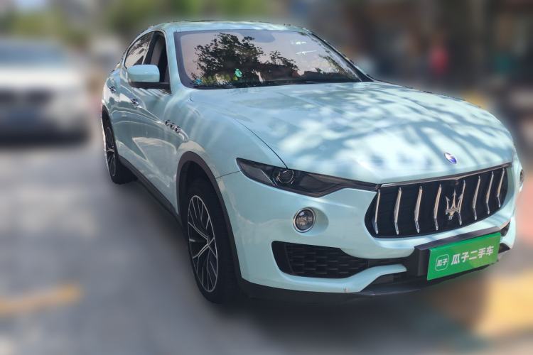 Used Maserati Levante 2018 3.0T Standard Edition Front Right 45 Deg