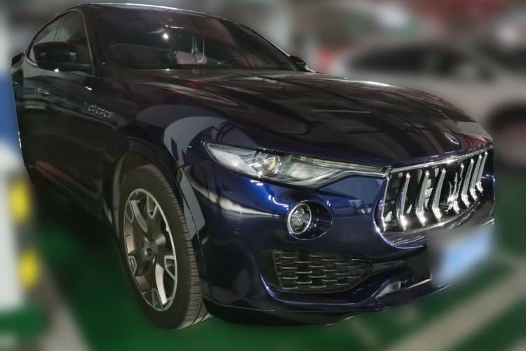 Used Maserati Levante 2018 3.0T Standard Edition Front Right 45 Deg