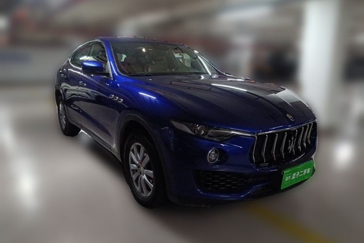 Used Maserati Levante 2018 3.0T Classic Edition Front Right 45 Deg
