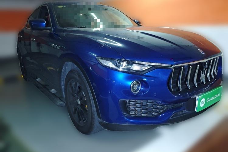 Used Maserati Levante 2018 3.0T Classic Edition Front Right 45 Deg