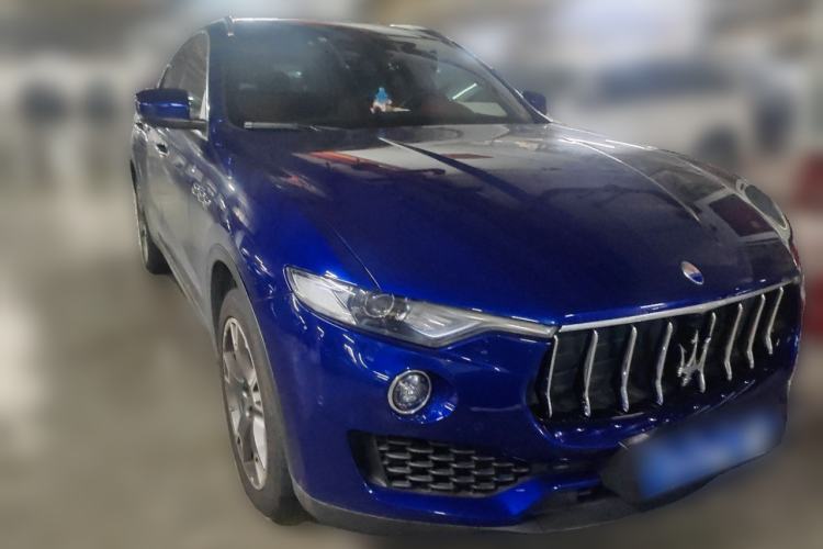 Used Maserati Levante 2018 3.0T Sport Edition Front Right 45 Deg