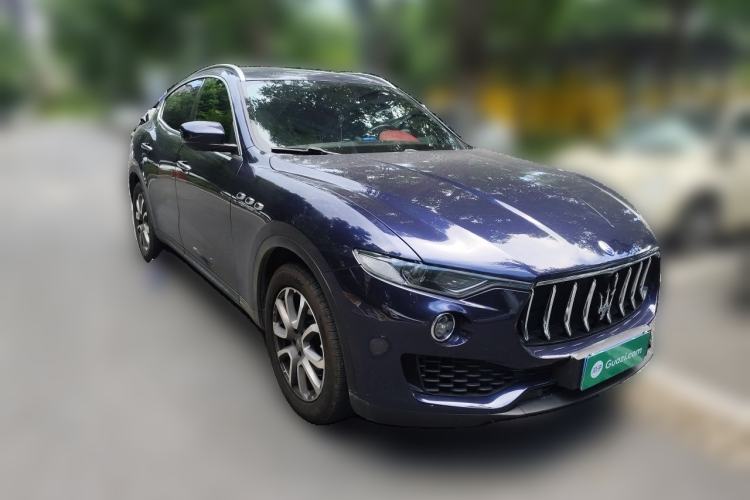 Used Maserati Levante 2018 3.0T Classic Edition Front Right 45 Deg