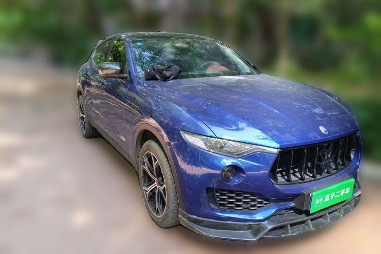 Used Maserati Levante 2018 3.0T Standard Edition Front Right 45 Deg