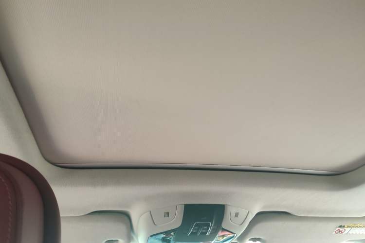 Used Maserati Levante 2018 3.0T Standard Edition Headliner