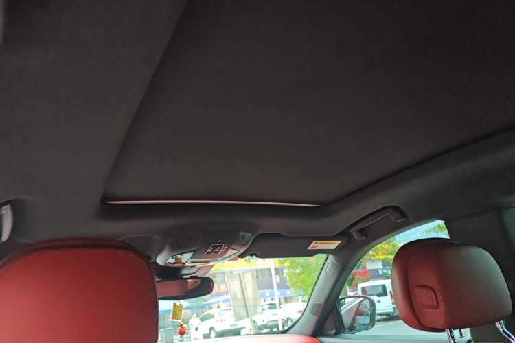 Used Maserati Levante 2018 3.0T Standard Edition Headliner