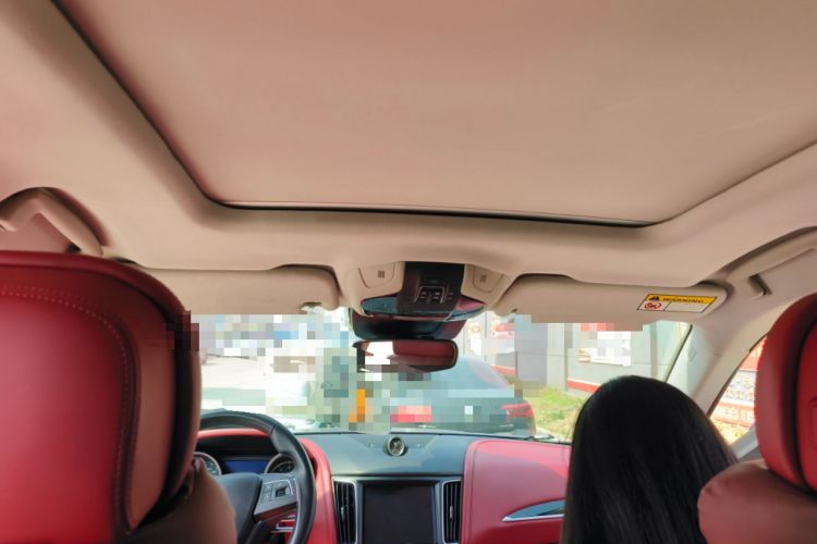 Used Maserati Levante 2018 3.0T Classic Edition Headliner