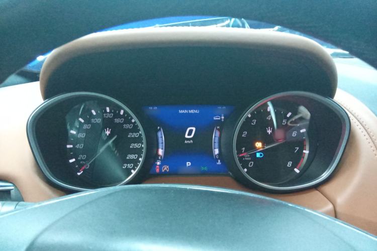 Used Maserati Levante 2018 3.0T Standard Edition Instrument Cluster