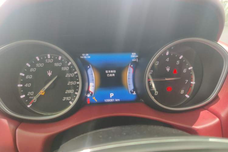 Used Maserati Levante 2018 3.0T Classic Edition Instrument Cluster