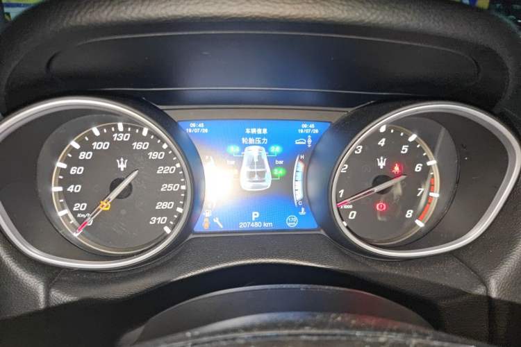 Used Maserati Levante 2018 3.0T Classic Edition Instrument Cluster