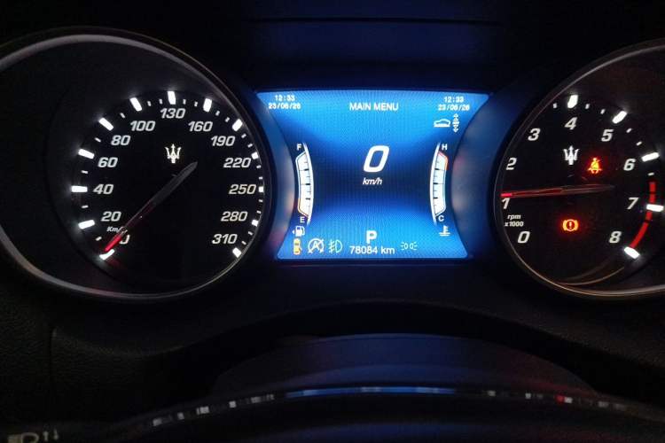 Used Maserati Levante 2018 3.0T Classic Edition Instrument Cluster