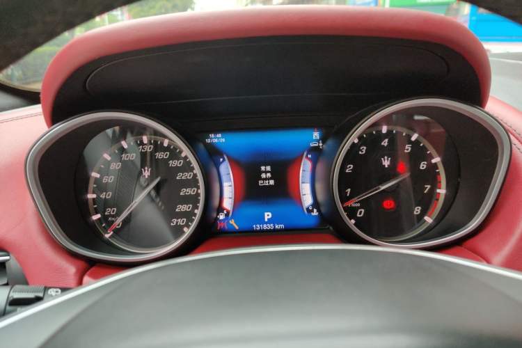 Used Maserati Levante 2018 3.0T Standard Edition Instrument Cluster