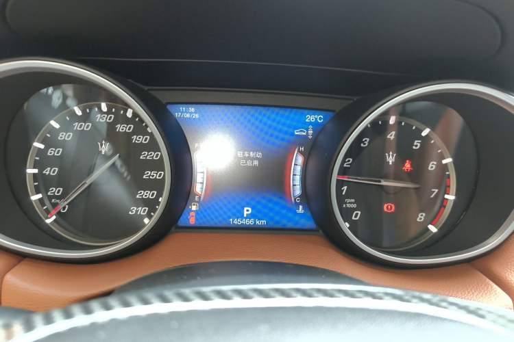 Used Maserati Levante 2018 3.0T Standard Edition Instrument Cluster
