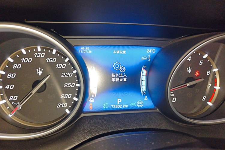 Used Maserati Levante 2018 3.0T Classic Edition Instrument Cluster