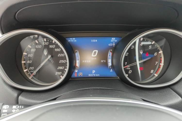 Used Maserati Levante 2018 3.0T Standard Edition Instrument Cluster