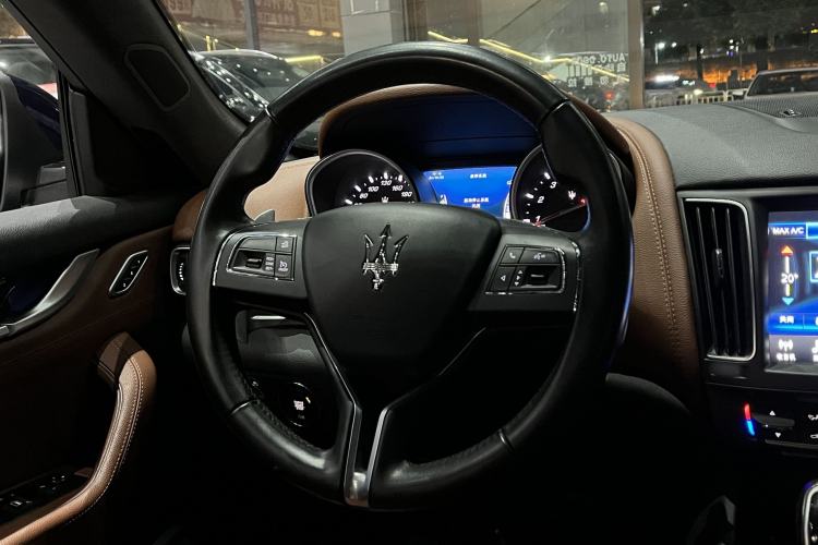 Used Maserati Levante 2018 3.0T Standard Edition Interior 3