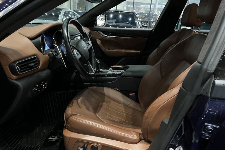 Used Maserati Levante 2018 3.0T Standard Edition Interior 7
