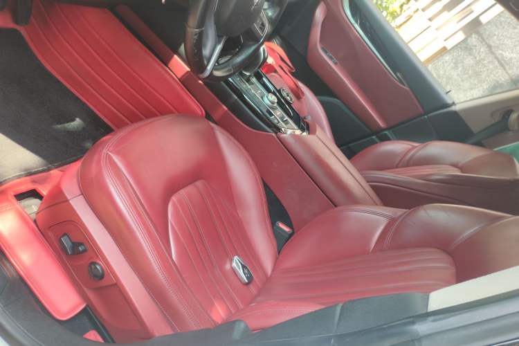 Used Maserati Levante 2018 3.0T Standard Edition Left Front Seat