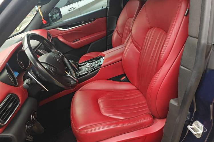 Used Maserati Levante 2018 3.0T Standard Edition Left Front Seat