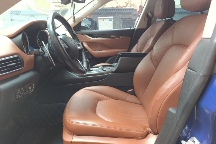 Used Maserati Levante 2018 3.0T Standard Edition Left Front Seat